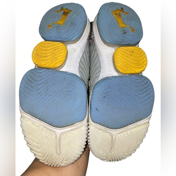 Nike LeBron 16 MPLS Lakers 2019 Size- 11 CK4765 001 - Picture 8 of 11